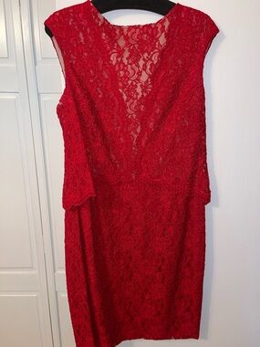 Lauren Ralph Lauren Elegant Red Lace Sheath Dress Size 14